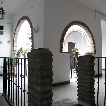 Pension La Montorena Sevilla Bagian luar foto