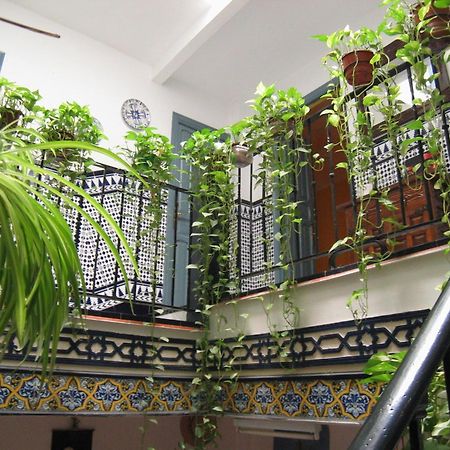Pension La Montorena Sevilla Bagian luar foto