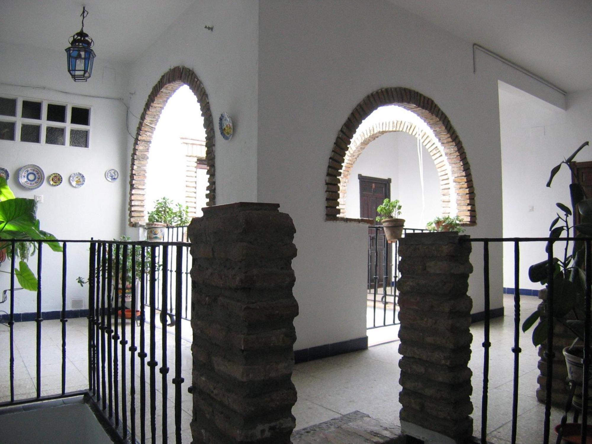 Pension La Montorena Sevilla Bagian luar foto