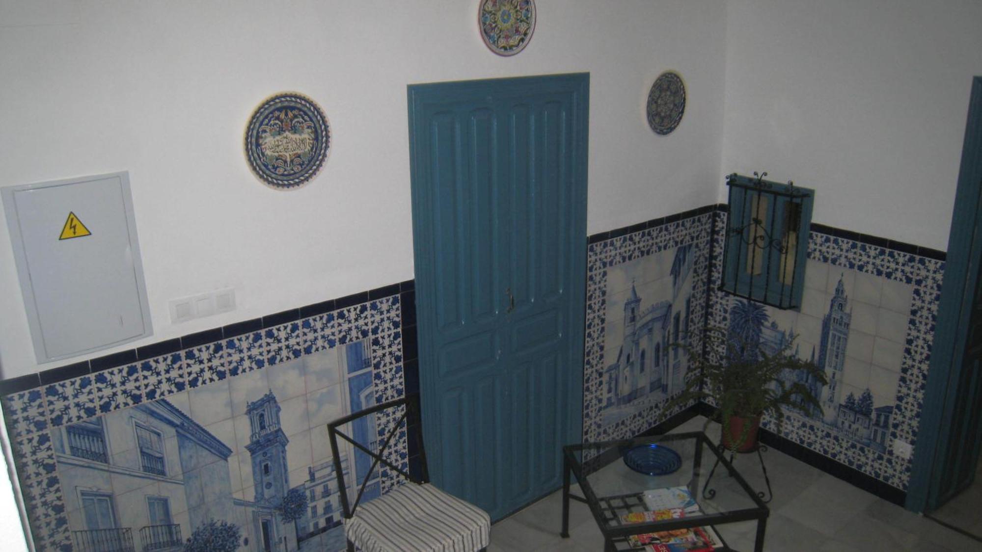 Pension La Montorena Sevilla Bagian luar foto