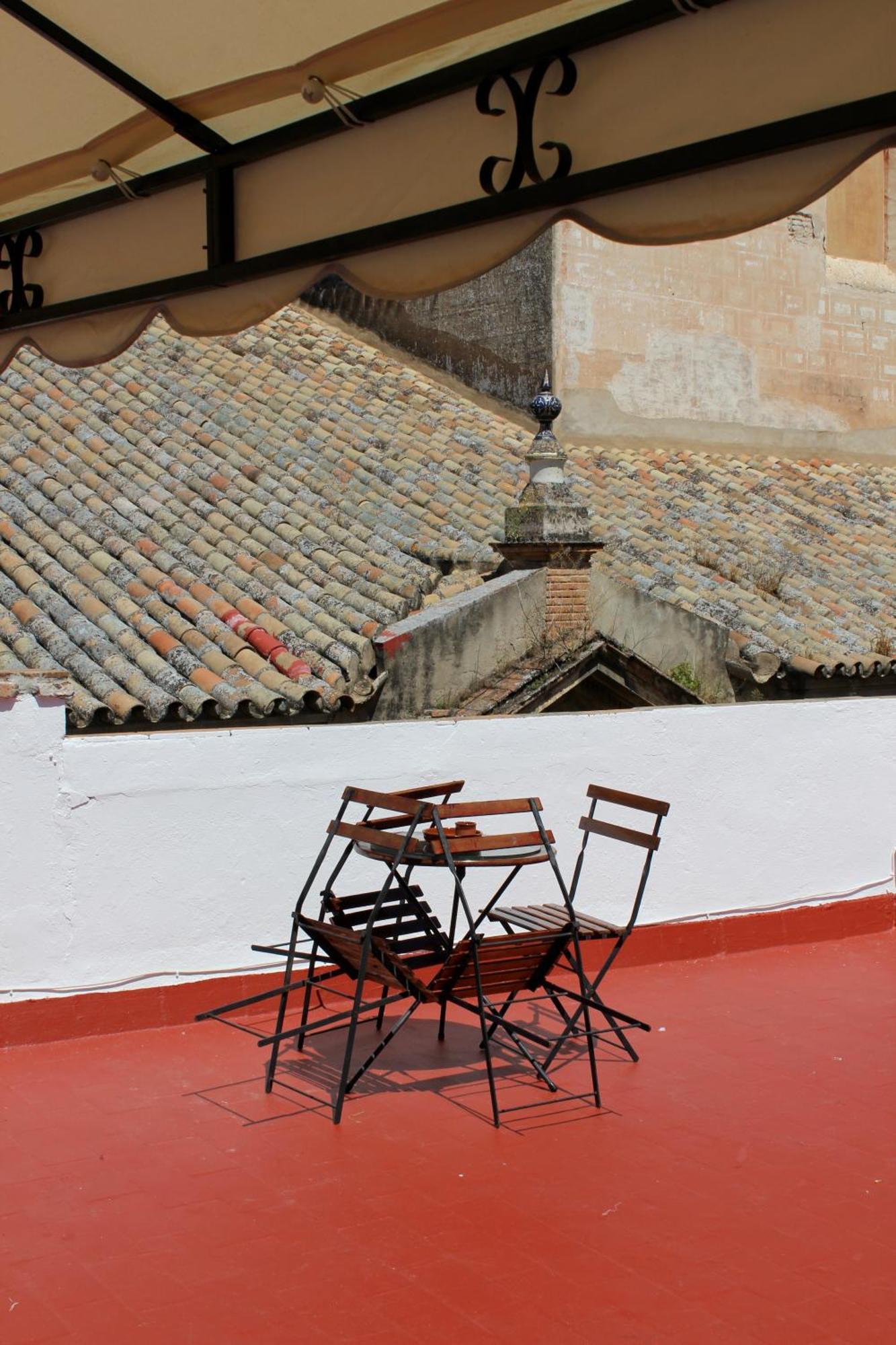 Pension La Montorena Sevilla Bagian luar foto