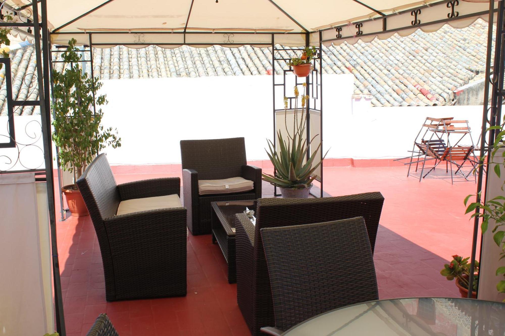 Pension La Montorena Sevilla Bagian luar foto