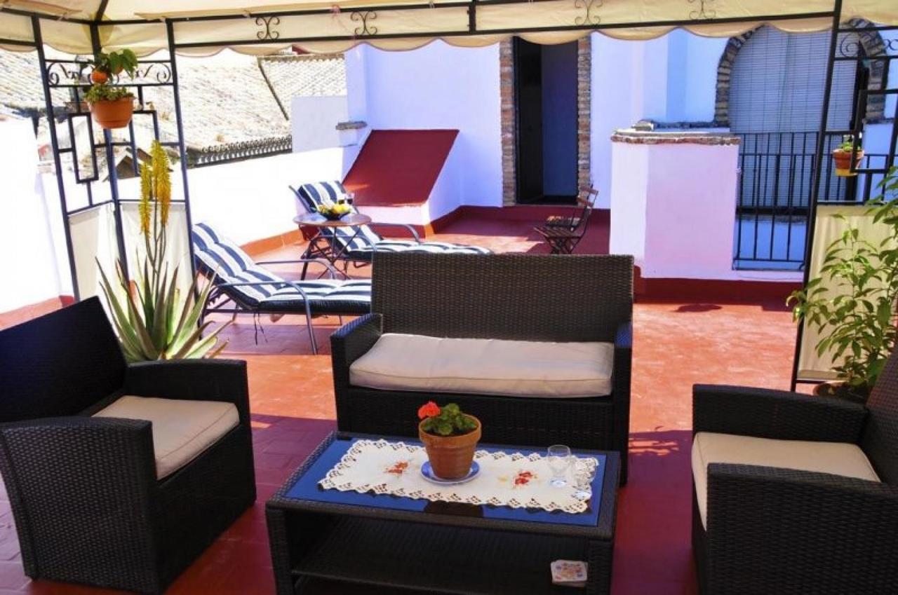 Pension La Montorena Sevilla Bagian luar foto