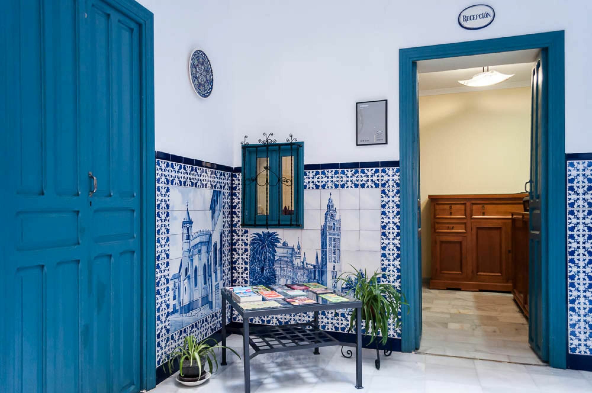 Pension La Montorena Sevilla Bagian luar foto